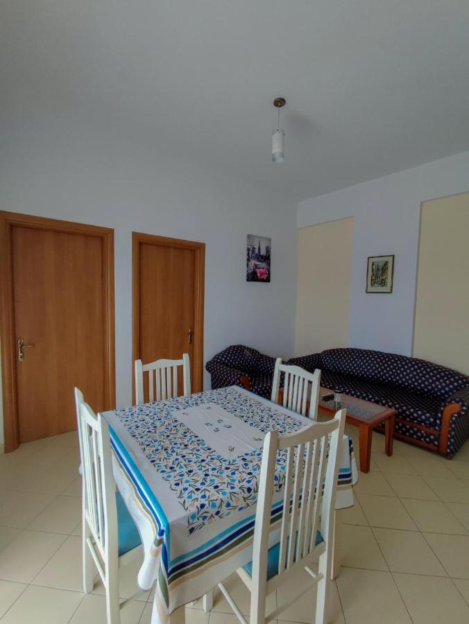 El Rio Apartments Саранда Екстер'єр фото