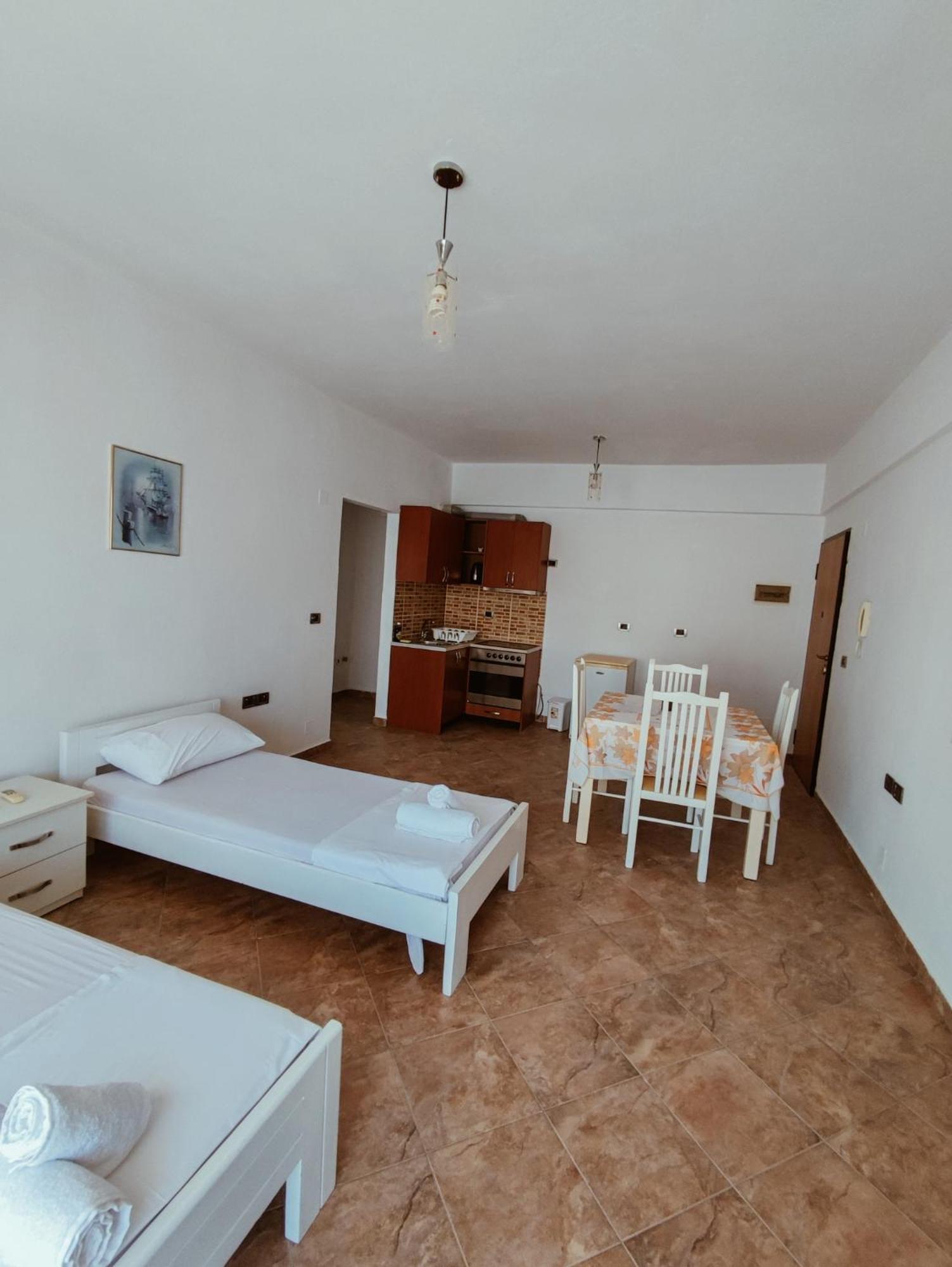 El Rio Apartments Саранда Номер фото