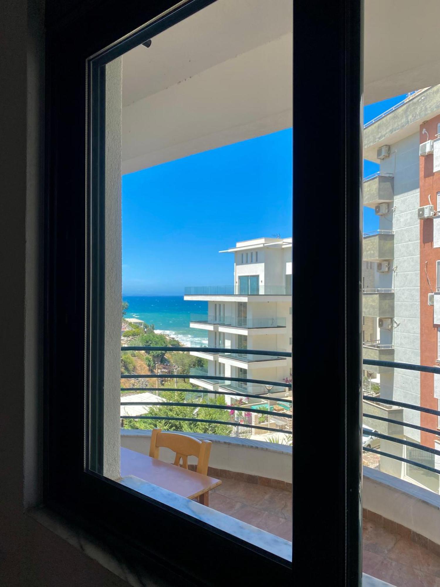 El Rio Apartments Саранда Екстер'єр фото